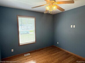 3023 3rd St in Monroe, MI - Building Photo - Building Photo