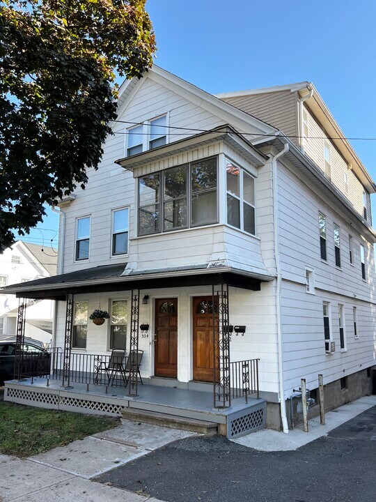 532 High St, Unit 2 in Middletown, CT - Building Photo