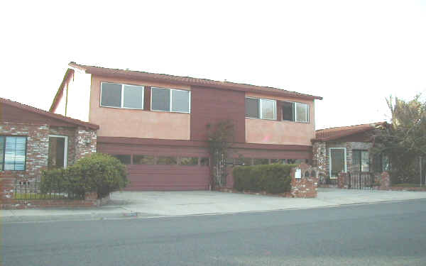 1409 Melrose Ave in Modesto, CA - Building Photo