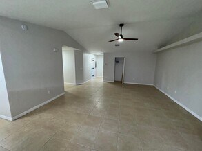 618 NE 1st St in Boynton Beach, FL - Building Photo - Building Photo