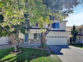 18908 E 47th Dr in Denver, CO - Building Photo