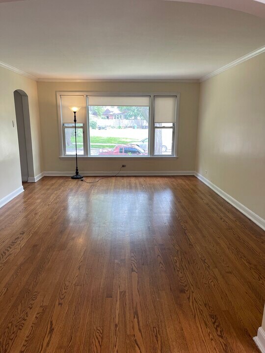 10536 S Claremont Ave in Chicago, IL - Building Photo
