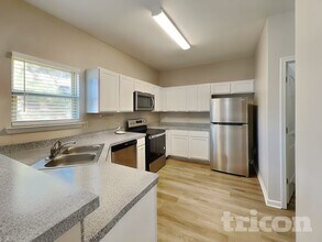 17 Carriage Hls Dr SE in Cartersville, GA - Building Photo - Building Photo