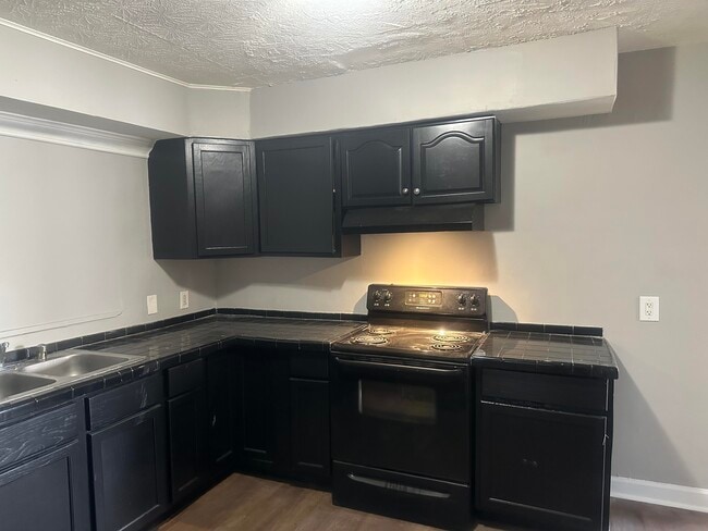 1105 Sparks Rd in Lexington, KY - Building Photo - Building Photo