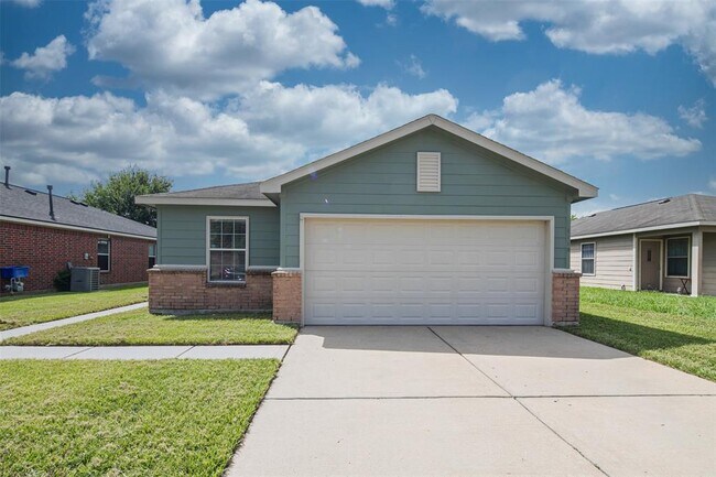 property at 1110 Desert Springs Ln