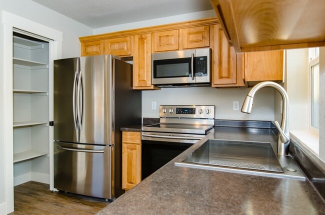 922 N Garfield Ave in Loveland, CO - Building Photo - Building Photo
