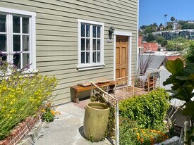 1619 1/2 Grafton St in Los Angeles, CA - Building Photo