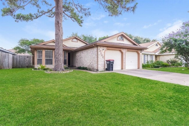 10538 Waving Fields Dr in Houston, TX - Building Photo - Building Photo