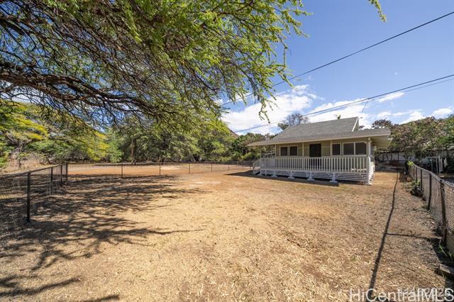 property at 85-106-106 Farrington Hwy