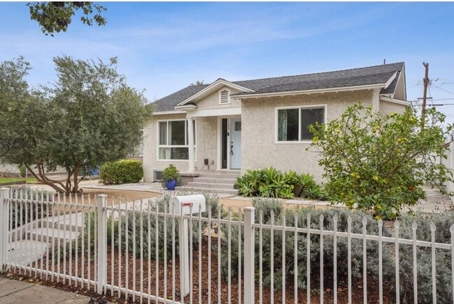 property at 1133 W 78th St