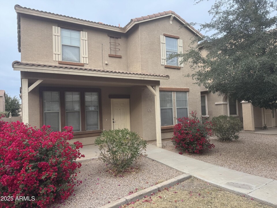 1981 E Del Rio St in Gilbert, AZ - Building Photo