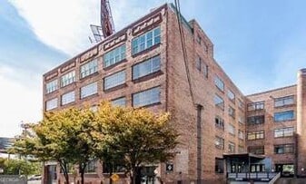 426 Marietta St NW in Atlanta, GA - Building Photo