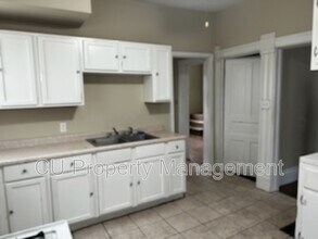 603 W Union St in Champaign, IL - Building Photo - Building Photo