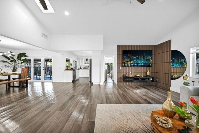 13416 SW 108th St Cir N in Miami, FL - Building Photo - Building Photo