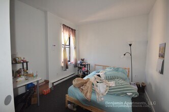 776 Columbus Ave in Boston, MA - Foto de edificio - Building Photo