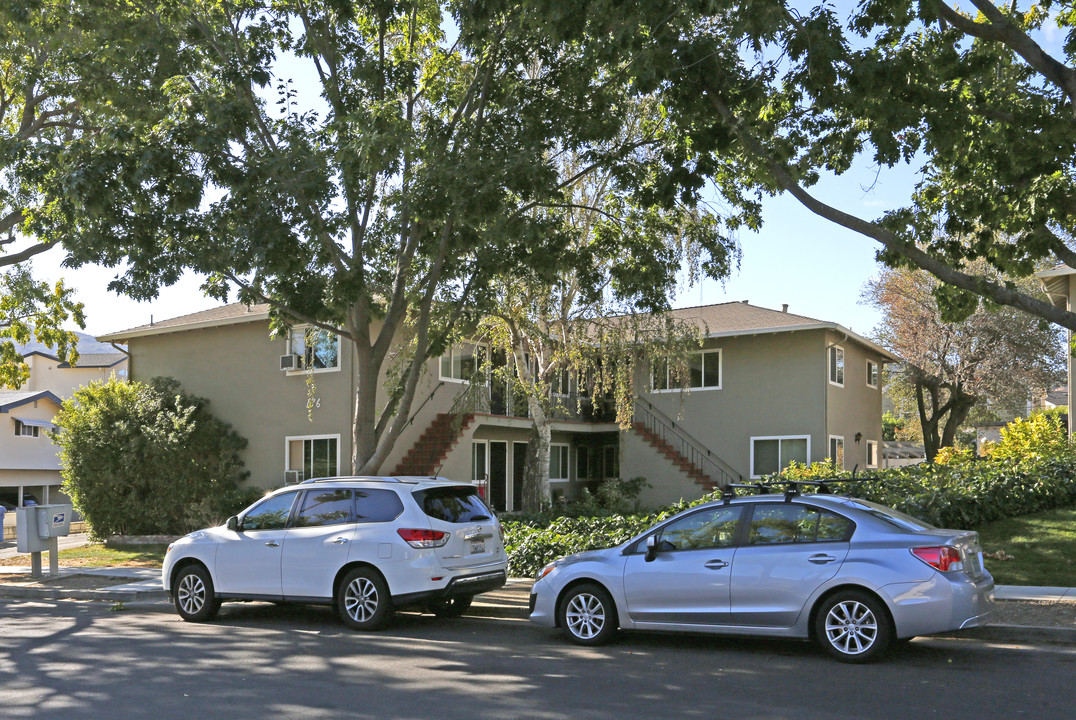 176 Towne Ter in Los Gatos, CA - Foto de edificio