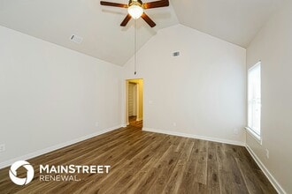 576 Kincaid Cove Ln in Odenville, AL - Building Photo - Building Photo