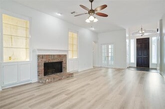 1828 Lacey Oak Ln in Keller, TX - Building Photo - Building Photo
