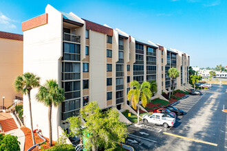 Promenades West in Port Charlotte, FL - Building Photo - Building Photo