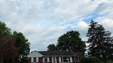 220 Blakey Ave in Stanardsville, VA - Building Photo - Building Photo