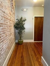 29 E Magnolia Ave, Unit 3 in Eustis, FL - Foto de edificio - Building Photo