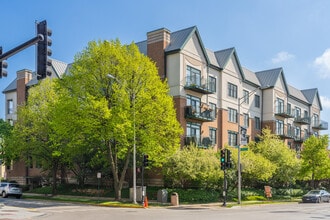 140 N Euclid Ave in Oak Park, IL - Building Photo - Building Photo