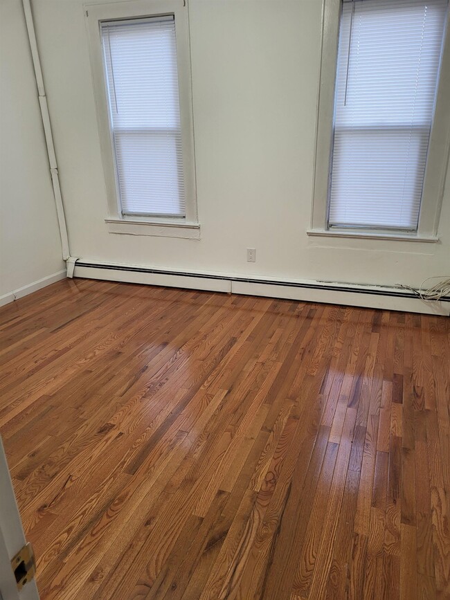 property at 89 W 21st St