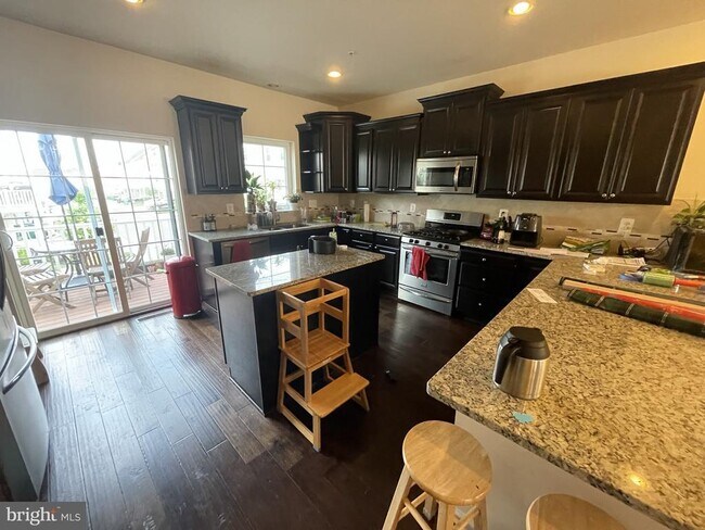 7563 Crowley St in Elkridge, MD - Building Photo - Building Photo