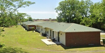 40 AL-130 in Louisville, AL - Building Photo