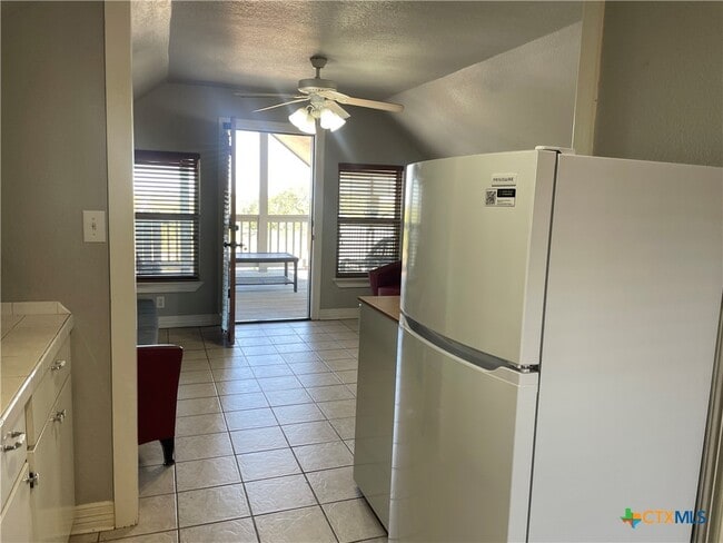 16835 FM725 in Seguin, TX - Building Photo - Building Photo