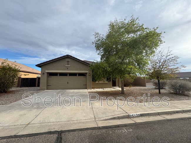 property at 25179 W Maldonado Dr