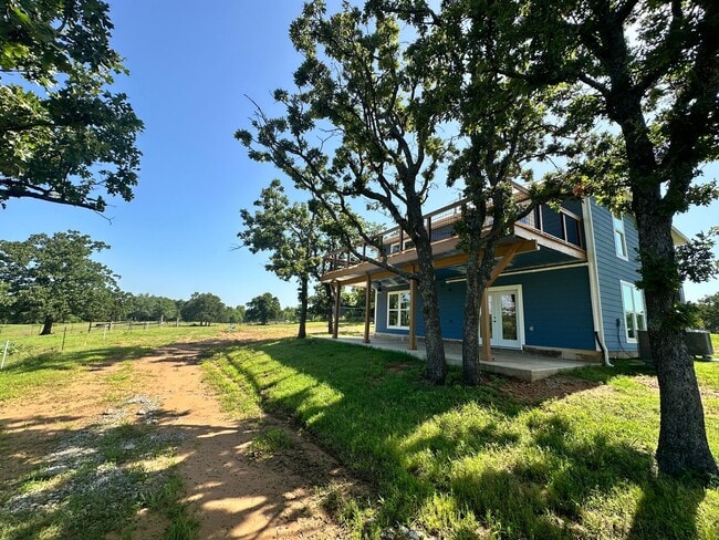 property at 14701 SE 36th St