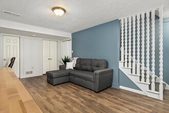 6007 N Imperial Dr in Peoria, IL - Building Photo - Building Photo