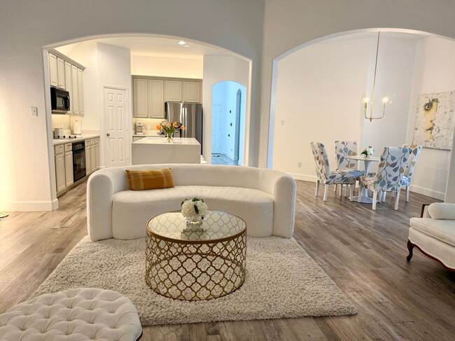 property at 9402 Grosvenor Pl