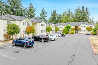 Lund Pointe Apartments in Port Orchard, WA - Foto de edificio - Building Photo