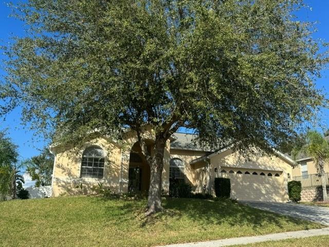 12819 Cloverdale Ln in Clermont, FL - Foto de edificio - Building Photo