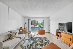 Twenty 65 Apartments in Portland, OR - Building Photo