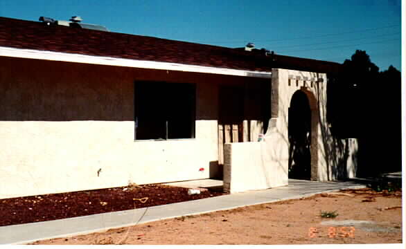 21336 Laguna Rd in Apple Valley, CA - Building Photo - Building Photo