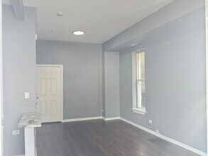 1348 S Fairfield Ave in Chicago, IL - Building Photo - Building Photo