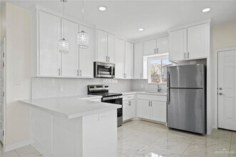 2100 Cassandra St in Mission, TX - Building Photo - Building Photo