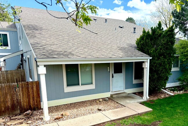 property at 2557 S Dover St