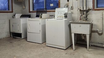 1258 10th St N in Fargo, ND - Building Photo