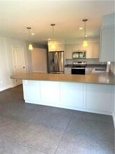 3 Wentworth Ave in Glocester, RI - Building Photo - Building Photo