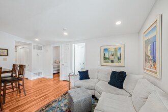 9609 Pacific Ave in Margate City, NJ - Building Photo - Building Photo