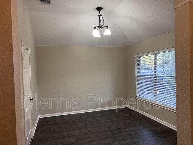 1480 Stone Rim Loop in Buda, TX - Building Photo - Building Photo