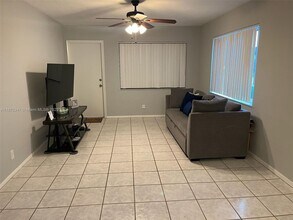 1330 NW 43rd Ave in Lauderhill, FL - Building Photo - Building Photo