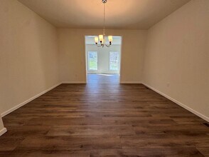 2-74 Hudson Cir in Marlboro, NY - Building Photo - Building Photo