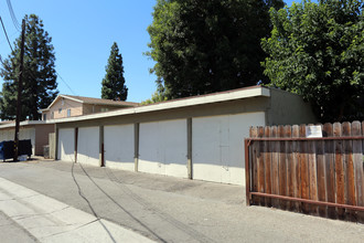 12072 Cole St in Garden Grove, CA - Building Photo - Building Photo