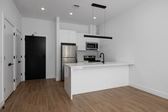 The Arno in Beacon, NY - Foto de edificio - Interior Photo