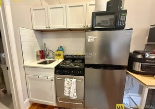 209 Beacon St, Unit F-2R in Boston, MA - Building Photo - Building Photo